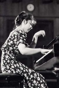 Marie Tsunoda (Japonia)